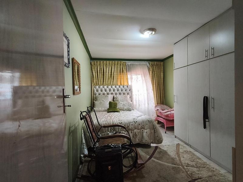 7 Bedroom Property for Sale in Southernwood Eastern Cape